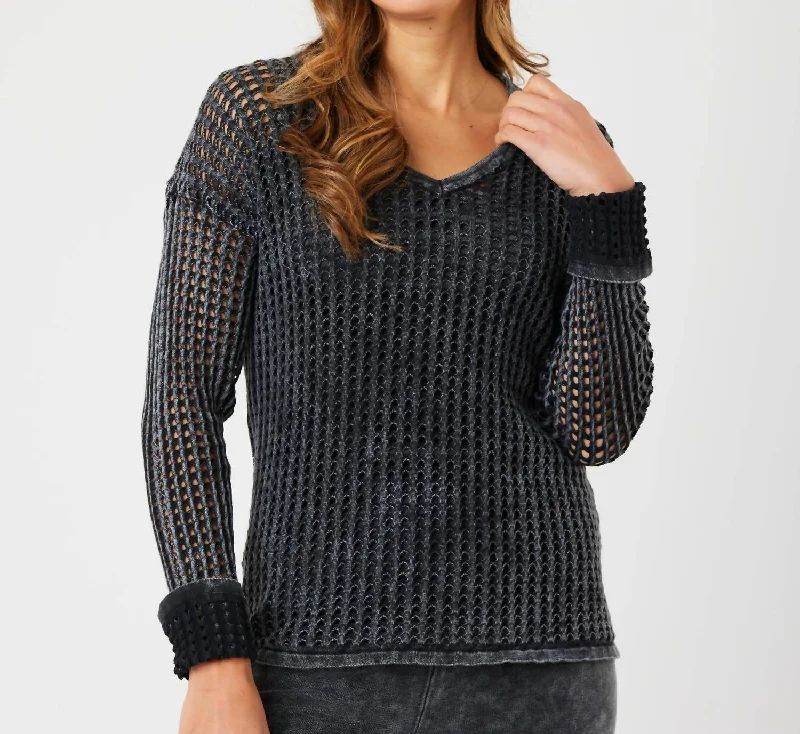 Women's Formal Event Attire Must-Have Style Discounts Crochet V-Neck Sweater In Charcoal