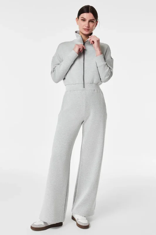 Women's Relaxed Clothes Modern Fashion Sale Airessentials Long Sleeve Wide Leg Jumpsuit