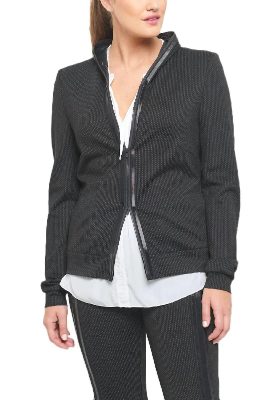 Timeless Women's Clothing Colon Zip Jacket In Black