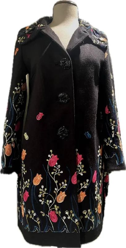 Women's Vintage Clothes Floral Embroidery Jacket In Blk/flrl