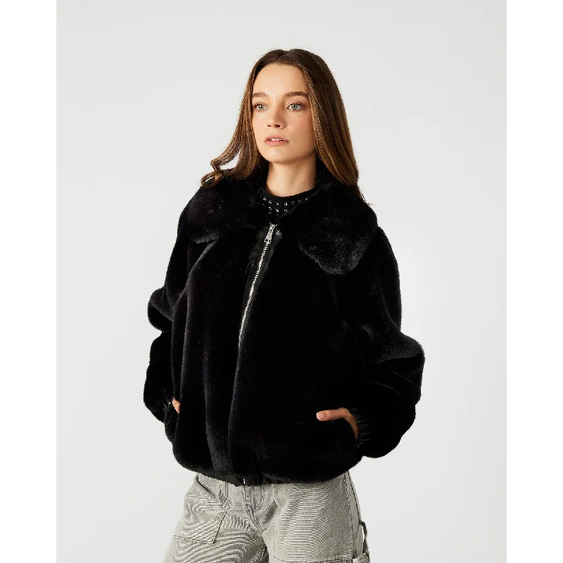 Modern Women's Outfit Zephrine Jacket Black