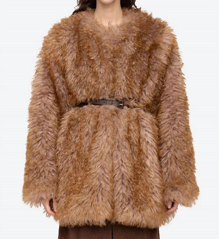 Women's Chic Outerwear Garments Fifi Faux Fur Jacket In Camel