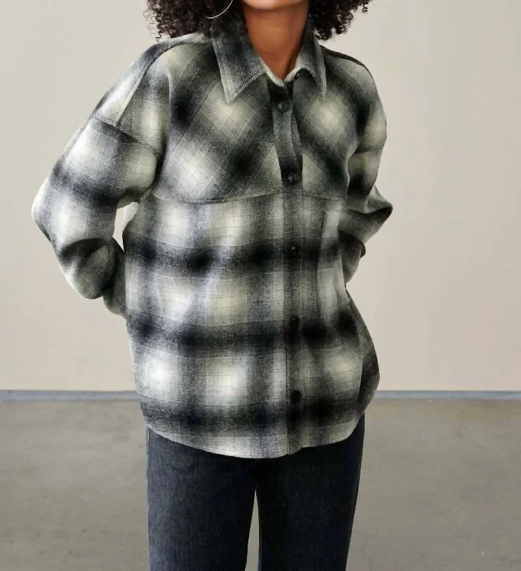 Women's Versatile Apparel Link Shirt Jacket In Charcoal Plaid