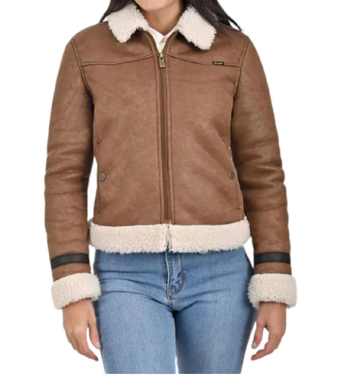 Women's Weekend Outfit Ladies Coat With Sheepskin On Collar And Cuffs In Capuccino