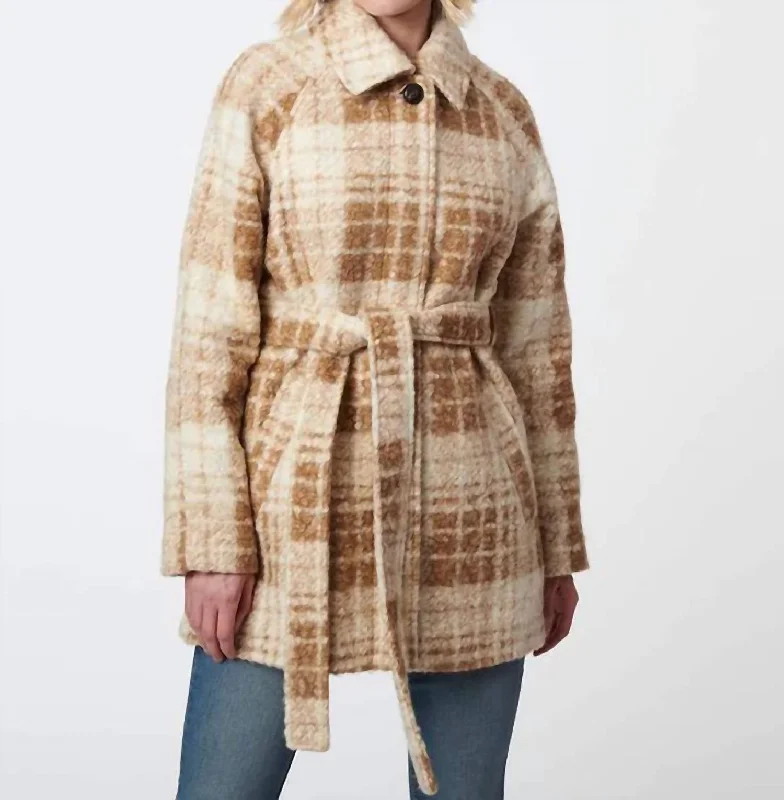 Women's Night-Out Outfit Tartan Belted Wool Jacket In Camel